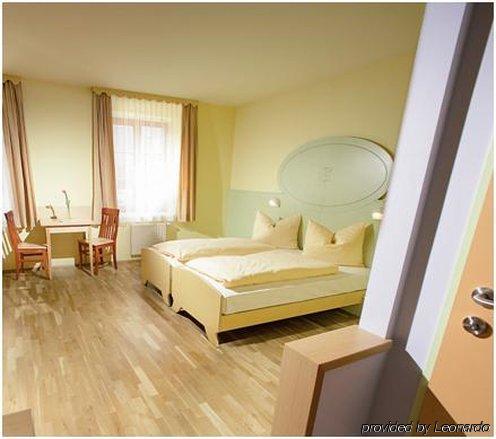 Oberwoelz Stadt Jufa Hotel Oberwoelz-Lachtal חדר תמונה