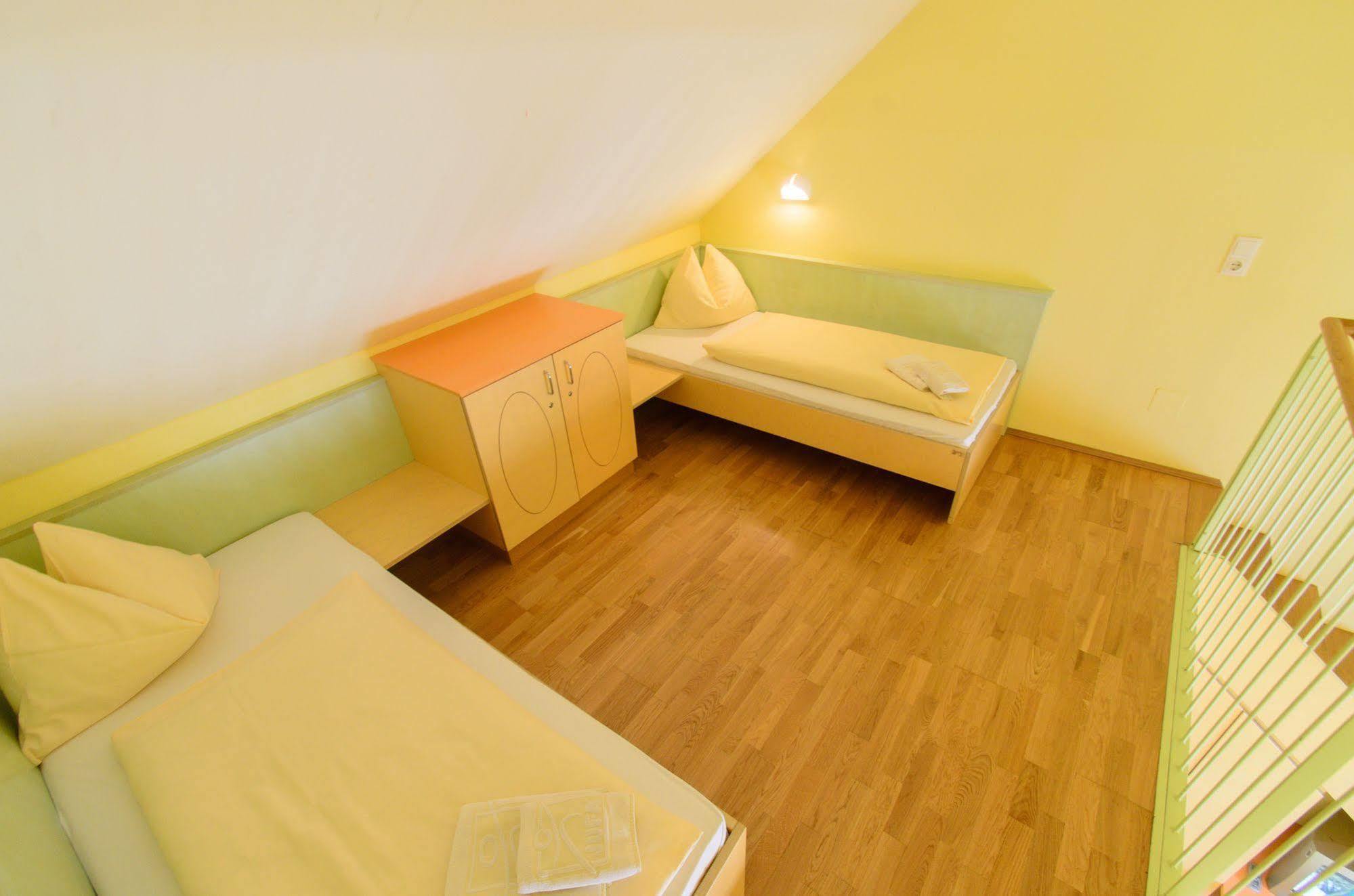 Oberwoelz Stadt Jufa Hotel Oberwoelz-Lachtal מראה חיצוני תמונה