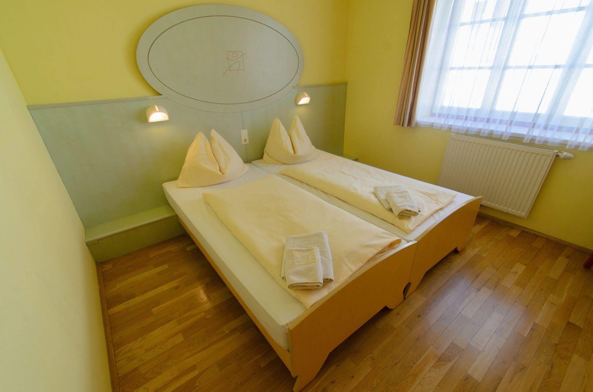 Oberwoelz Stadt Jufa Hotel Oberwoelz-Lachtal מראה חיצוני תמונה