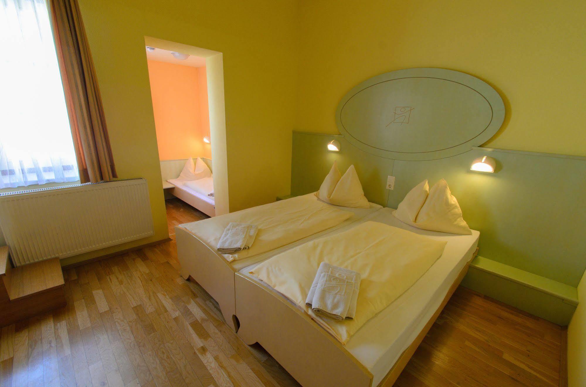 Oberwoelz Stadt Jufa Hotel Oberwoelz-Lachtal מראה חיצוני תמונה
