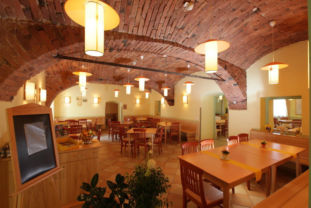 Oberwoelz Stadt Jufa Hotel Oberwoelz-Lachtal מראה חיצוני תמונה